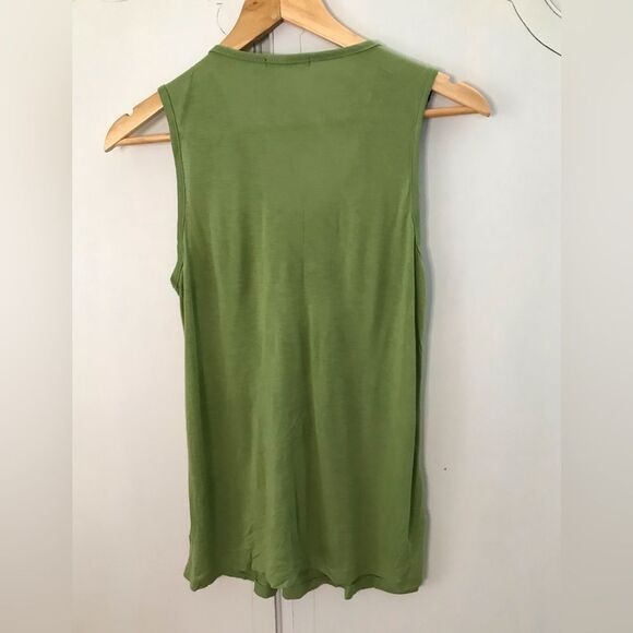 Cha Cha Vente Green Lightweight Embroidered Tank Top - Medium - Picture 3 of 3
